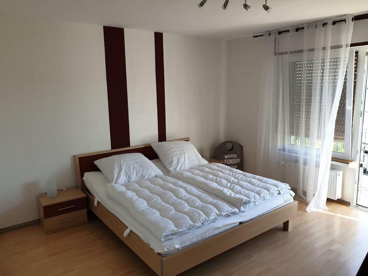 Ferienwohnung Schaefer- Arnold Rüdesheim am Rhein Exterior foto